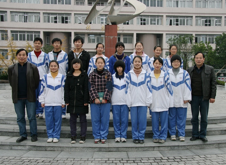 志愿者200912080232196.jpg 志愿者200912080232196.jpg